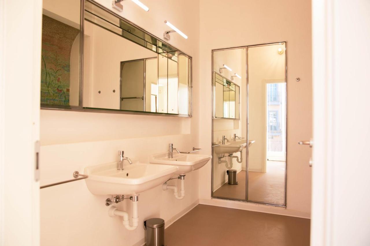 Palazzo Pasta Malpensa Aparthotel Галарате Екстериор снимка